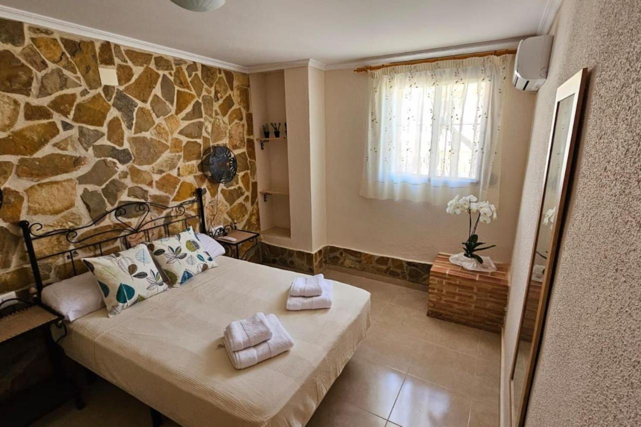 Turís Buen Estar, Piscina, Barbacoa, Jacuzzi En Valencia 빌라 외부 사진