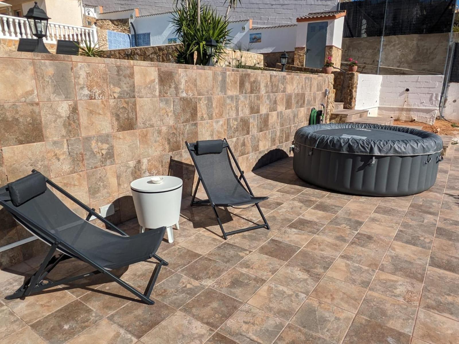 Turís Buen Estar, Piscina, Barbacoa, Jacuzzi En Valencia 빌라 외부 사진