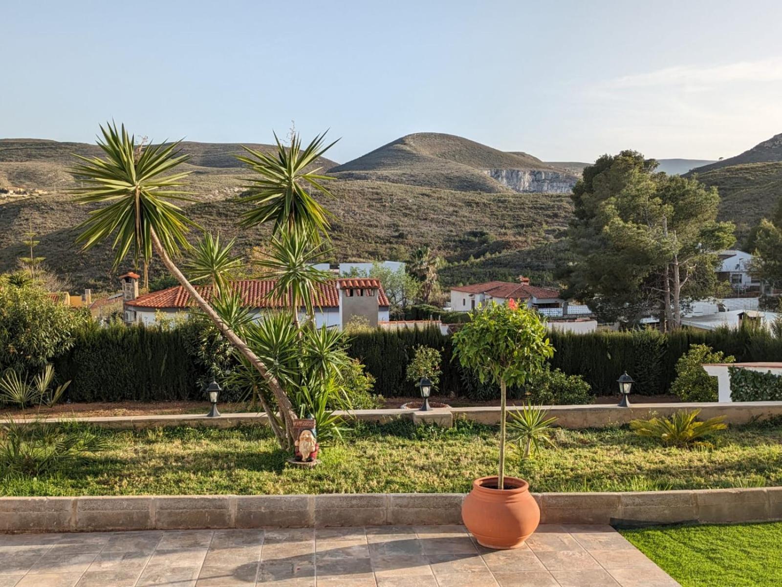 Turís Buen Estar, Piscina, Barbacoa, Jacuzzi En Valencia 빌라 외부 사진